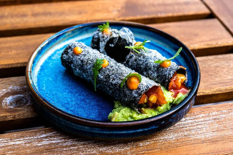 Gimbap at Giwa Verdun, a seaweed roll with seasonal fish, cucumber, avocado, and gochujang vinaigrette: a fresh and easy date-night starter to share